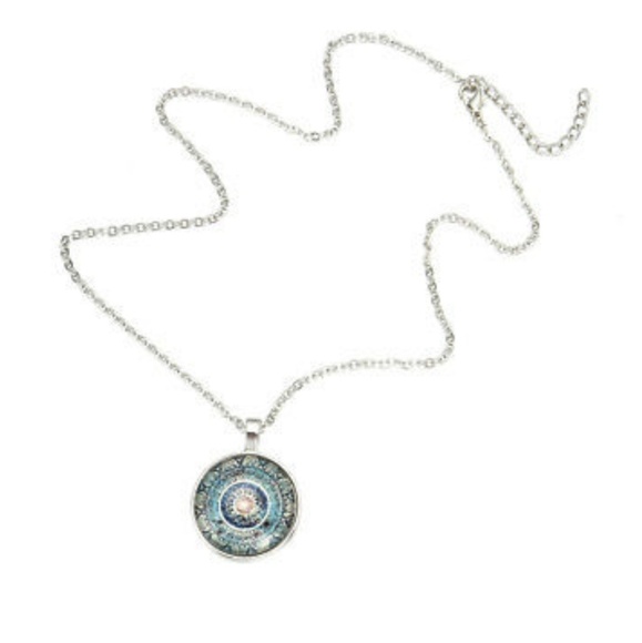 Chakra Glass Pendant Necklace - Picture 5 of 6